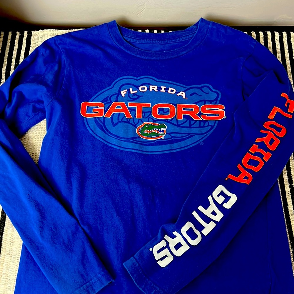 Boys Gator long sleeve🐊🐊🐊💙🧡